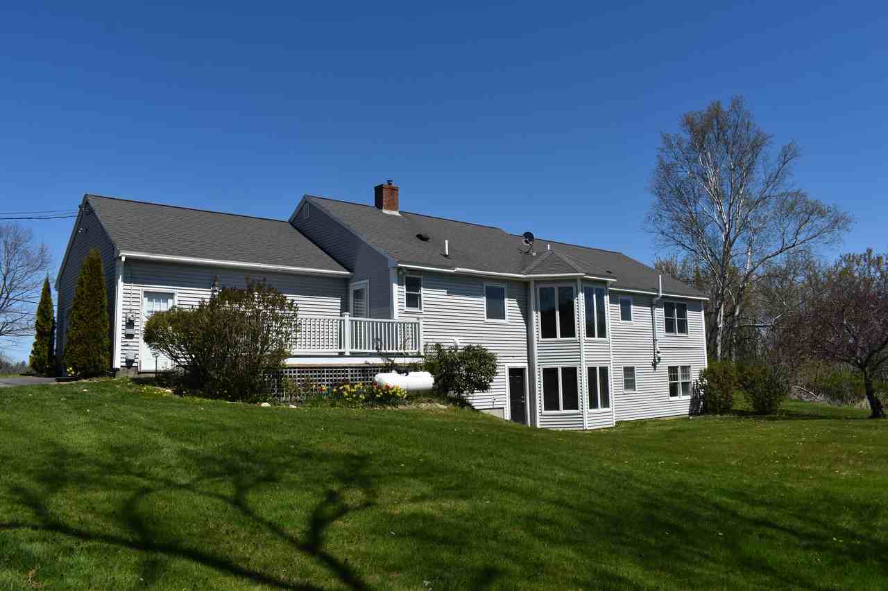 11 Winn Rd, cumberland, ME 04021 4 Bedroom House for 3,950/month Zumper