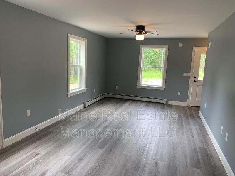 17 Twin Oak Dr - Photo 2 of 13