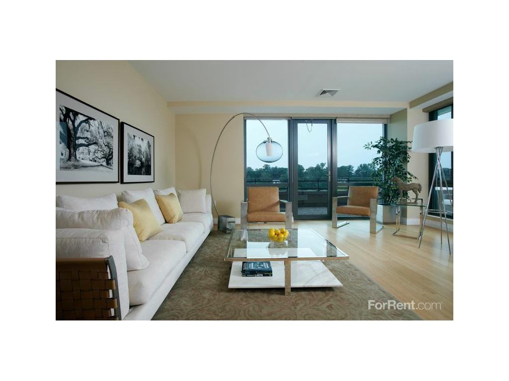 Monarch Tower 1 - Photo 2 of 12