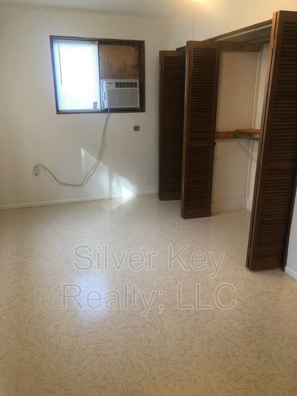 194 Setterberg Rd #4 - Photo 7 of 9