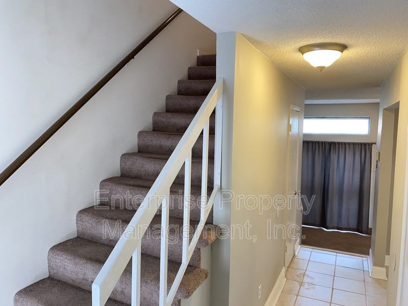 8176 Harley St - Photo 5 of 32