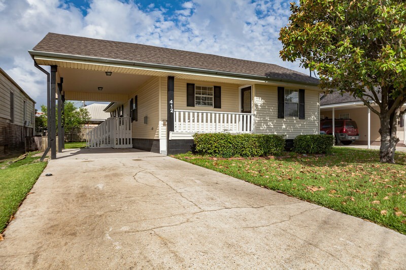 412 Fos Ave - Photo 2 of 24
