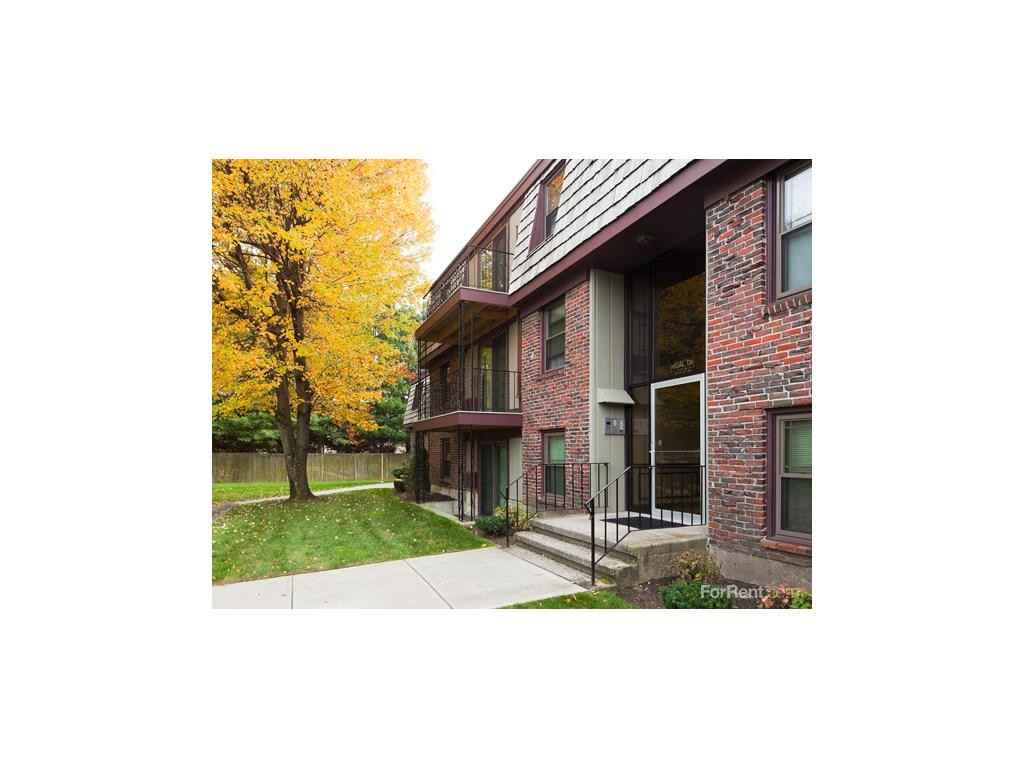 Regent Park Apartments - Photo 3 of 10