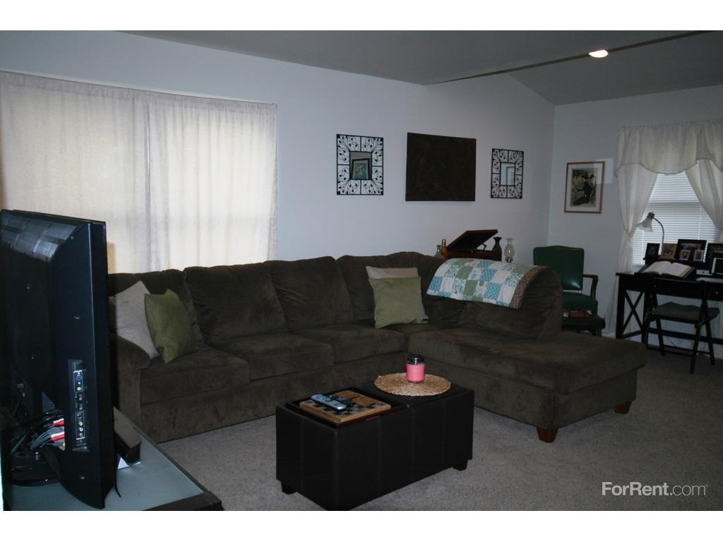 Rivers Edge - Photo 2 of 19