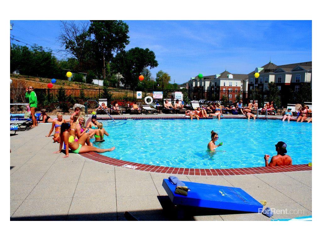 University Edge Apartments 918 W Watauga Ave, Johnson City, TN 37604