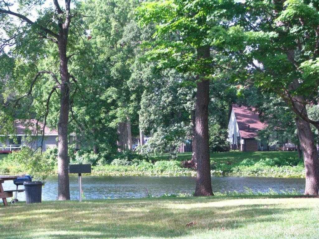 Sunset Lake Apartments - Photo 2 of 13