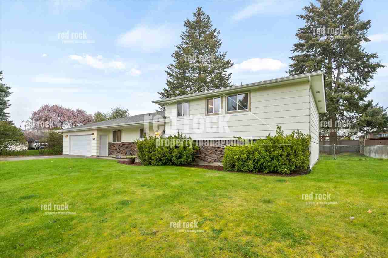 104 N Mitchell Dr #1 - Photo 2 of 34