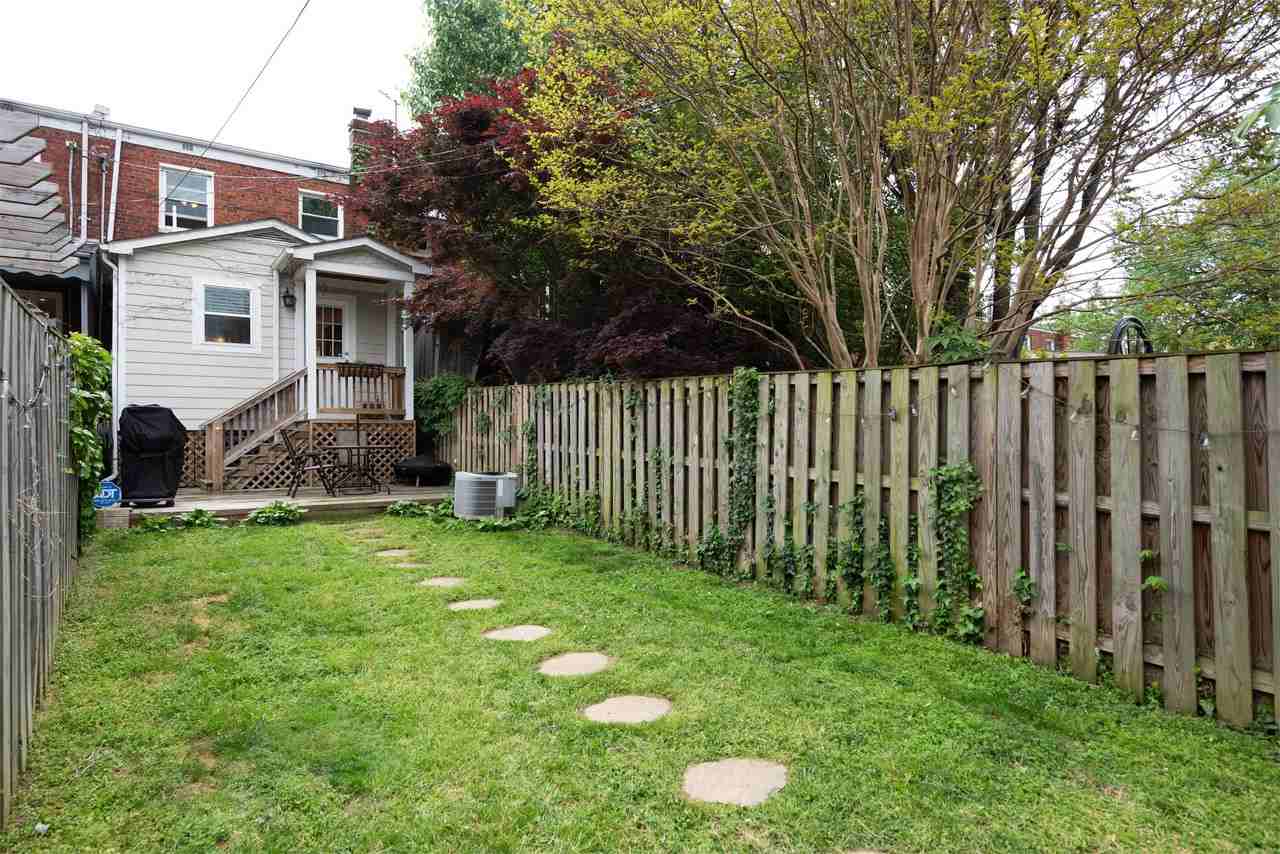 609 S Henry St #1 - Photo 2 of 25