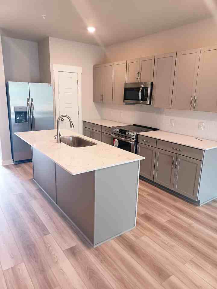 Casper Dr #1 - Photo 4 of 18