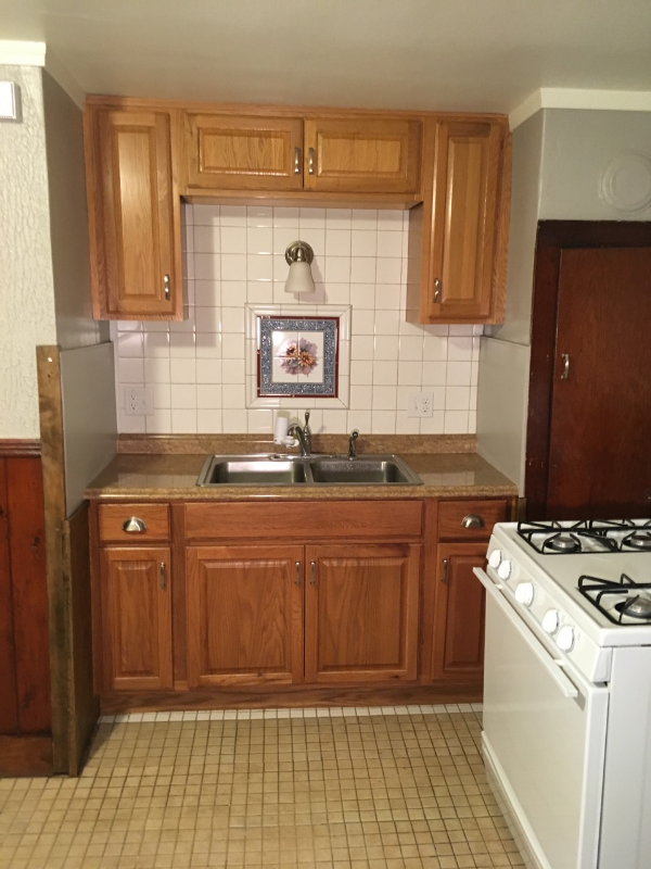 2859 N Fratney St - Photo 2 of 10