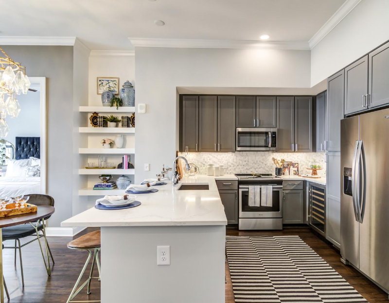 470 E Paces Ferry Rd Ne #1107 - Photo 2 of 18