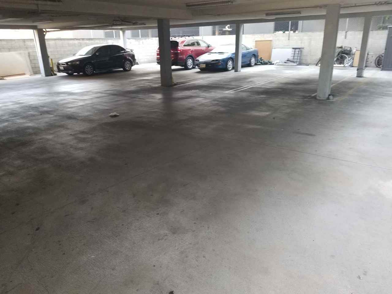 Riverton Ave - Photo 3 of 34