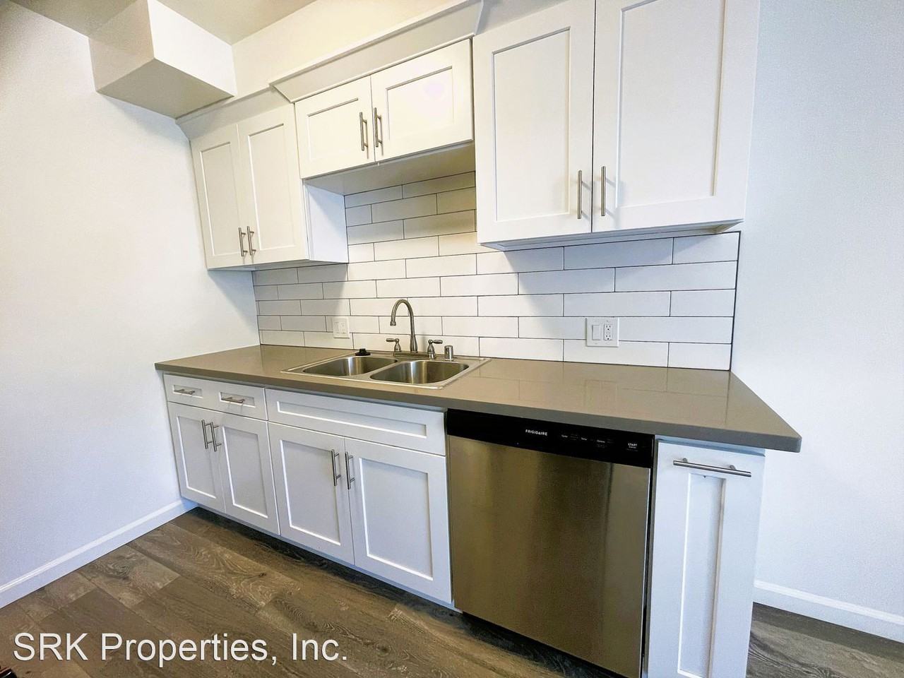 3414 Keystone Avenue - Photo 3 of 13