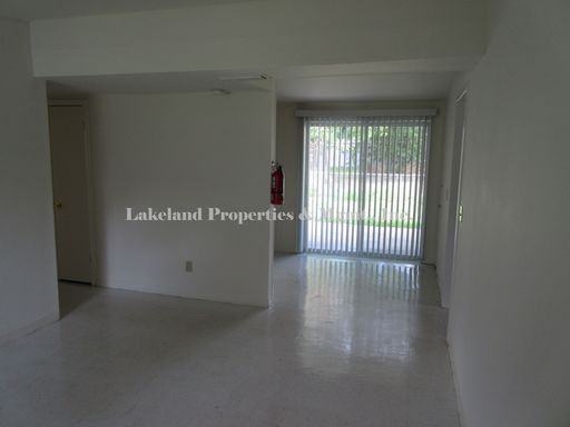 3003 Balfour Ave - Photo 3 of 16