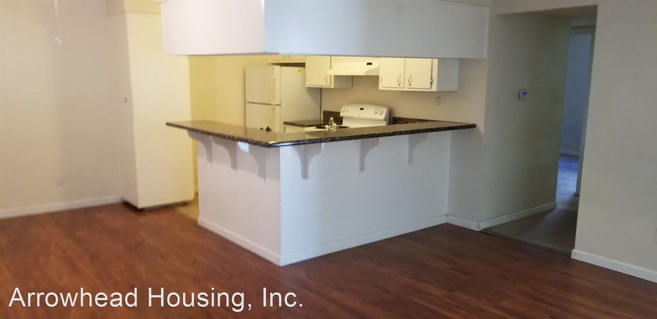 5543 Keoncrest Circle - Photo 2 of 7