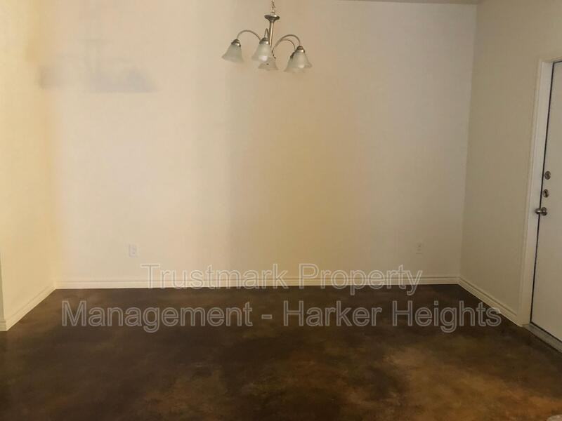 926 Maplewood St #A - Photo 7 of 13