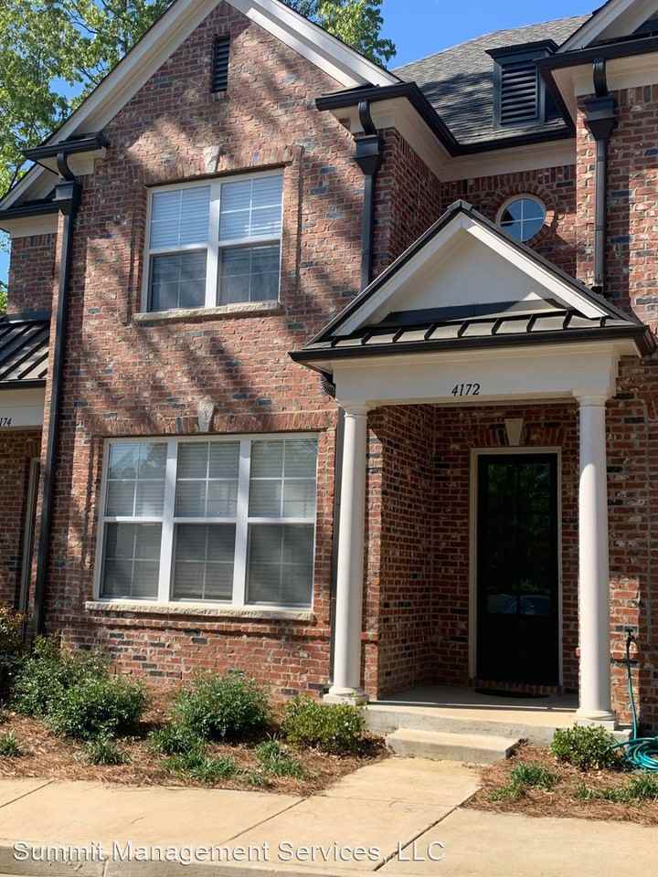 4172 Fieldstone Loop