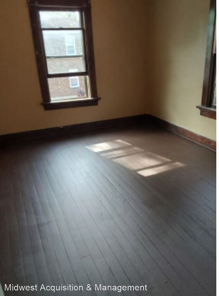 1773 Brookline Ave - Photo 2 of 3