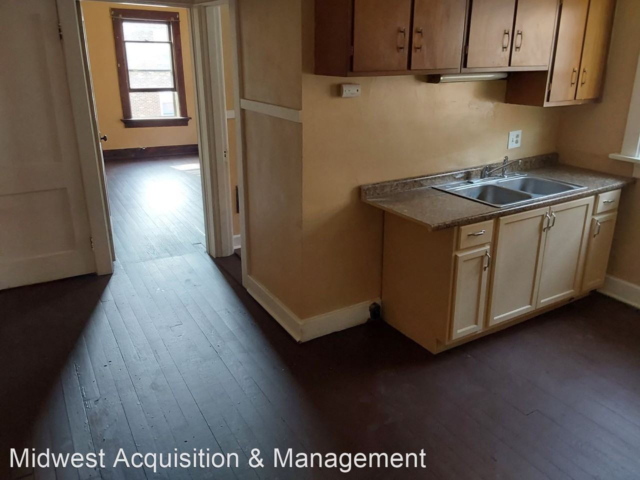 1773 Brookline Ave - Photo 3 of 3