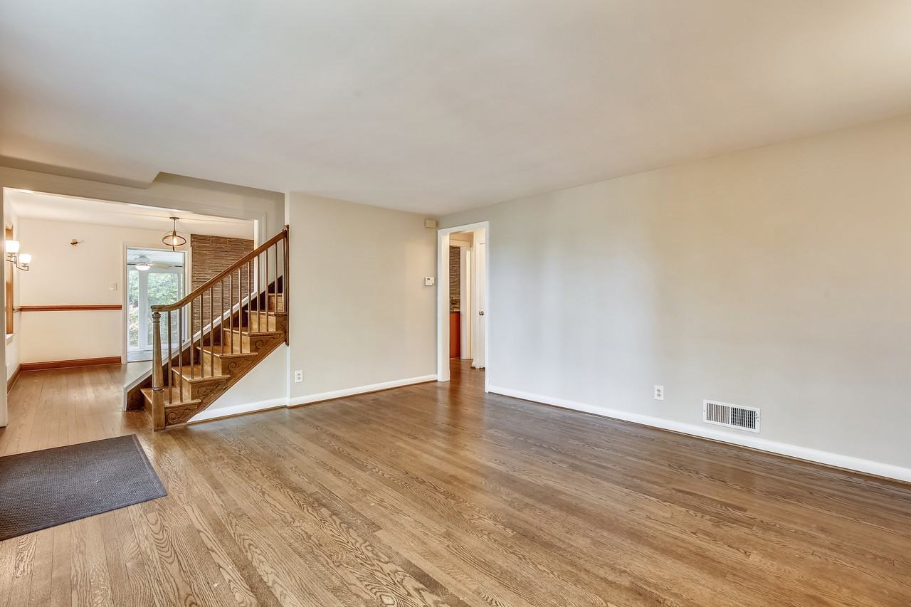 2325 Highland Ave - Photo 4 of 36