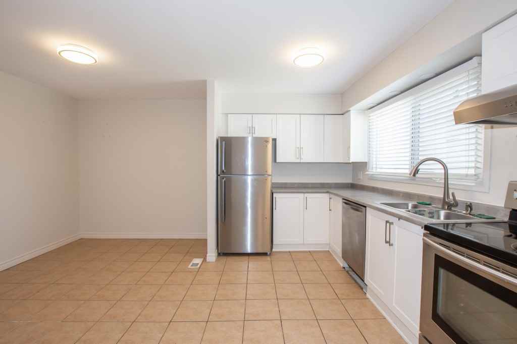 7001 Casey Street 15 Apartments 7001 Casey St, Niagara Falls, ON