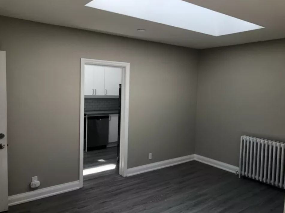 3194 Danforth Ave #2 - Photo 3 of 9