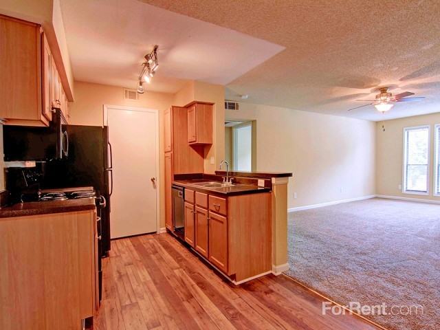 Waterford Place - Photo 3 of 77