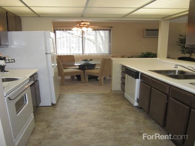 York Brook Apartments - Photo 3 of 21