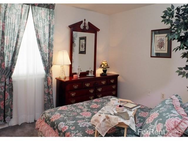 The Townhomes at River's Gate - Photo 2 of 19