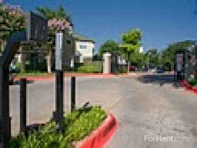 Legends at Ridgeview Ranch - Photo 2 of 15