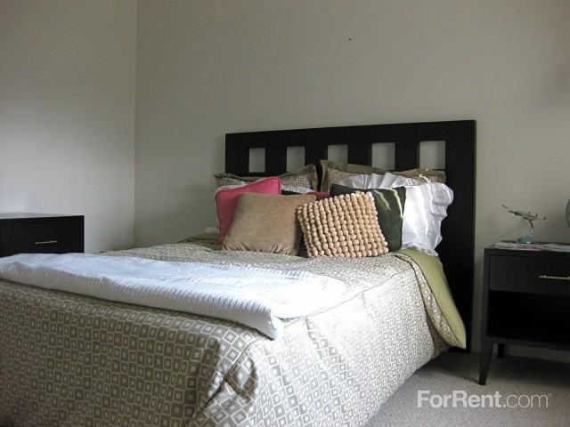 Hillside Forest Apartments - Photo 3 of 53