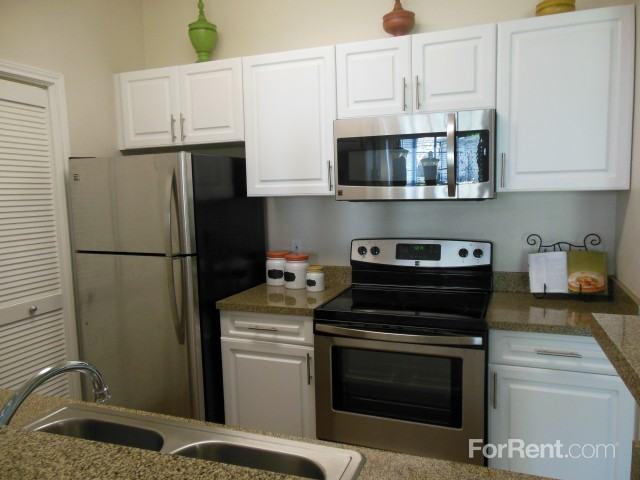 Lodge at Shadowlake - Photo 3 of 42