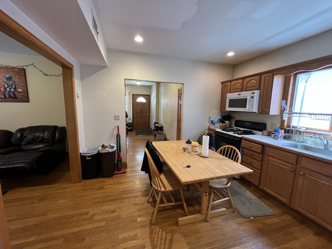 20 Fairbanks St - Photo 7 of 23