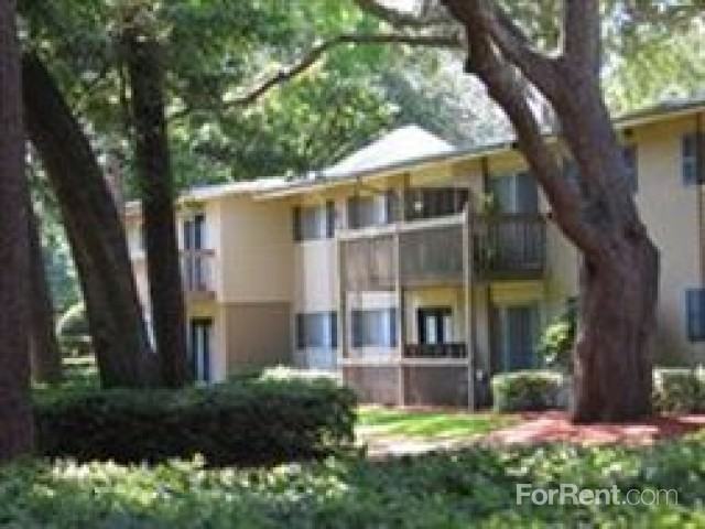 River City Landing - Photo 3 of 34