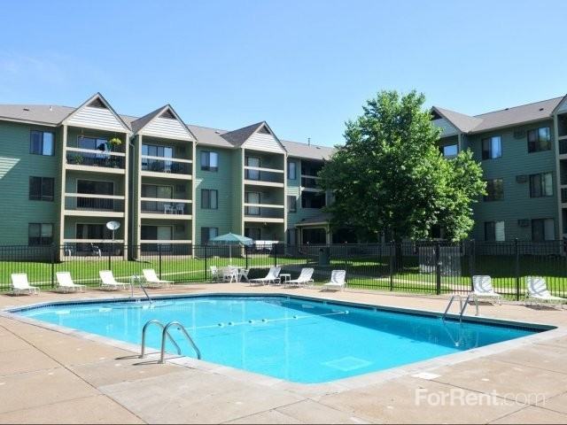 Woodridge Apartment Homes - Photo 2 of 17