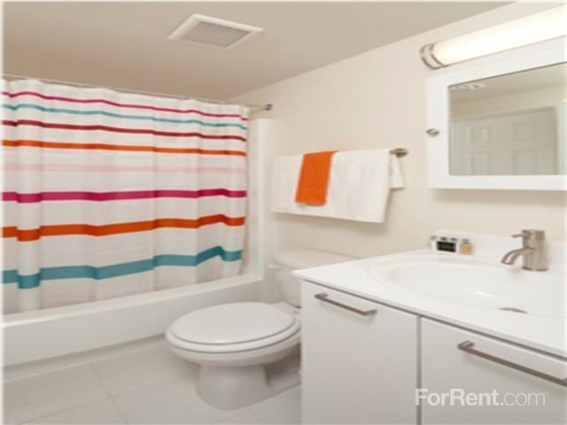 Korman Residential at Willow Shores - Photo 3 of 11