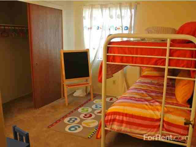 Arbor Ridge Apartments - Photo 3 of 16