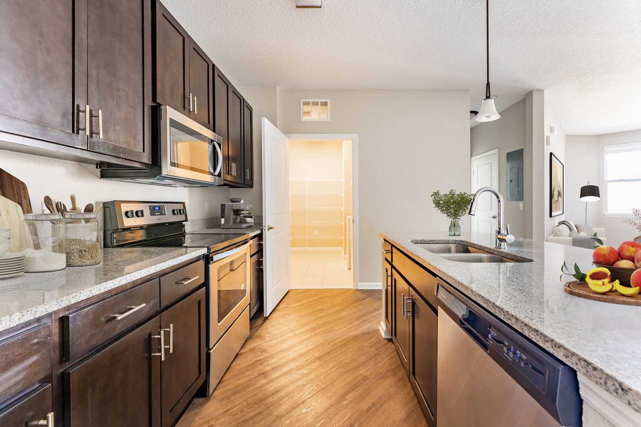 Linden on the GreeneWay - Photo 4 of 89