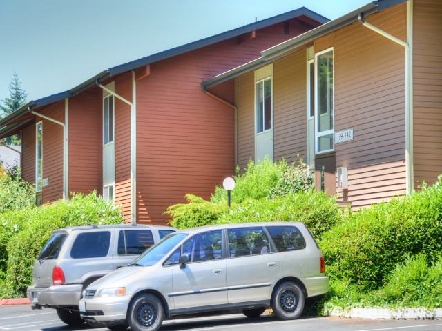 Abbey Ridge Apartment Homes - Photo 2 of 30