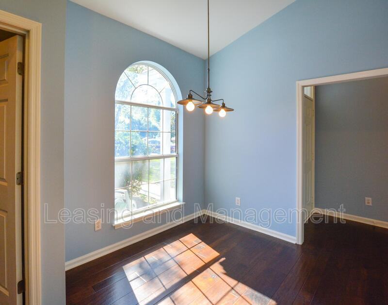606 Portico Park - Photo 5 of 22