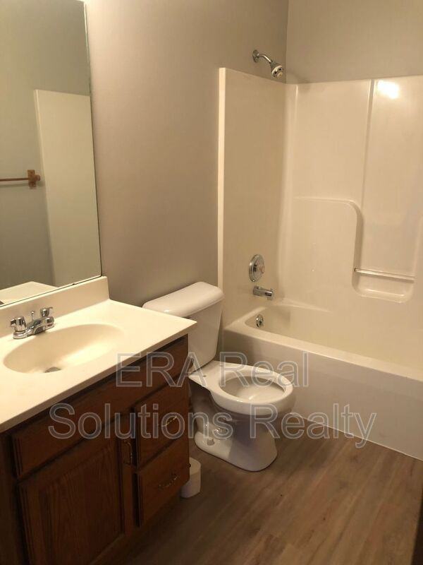 180 W Main St - Photo 3 of 5