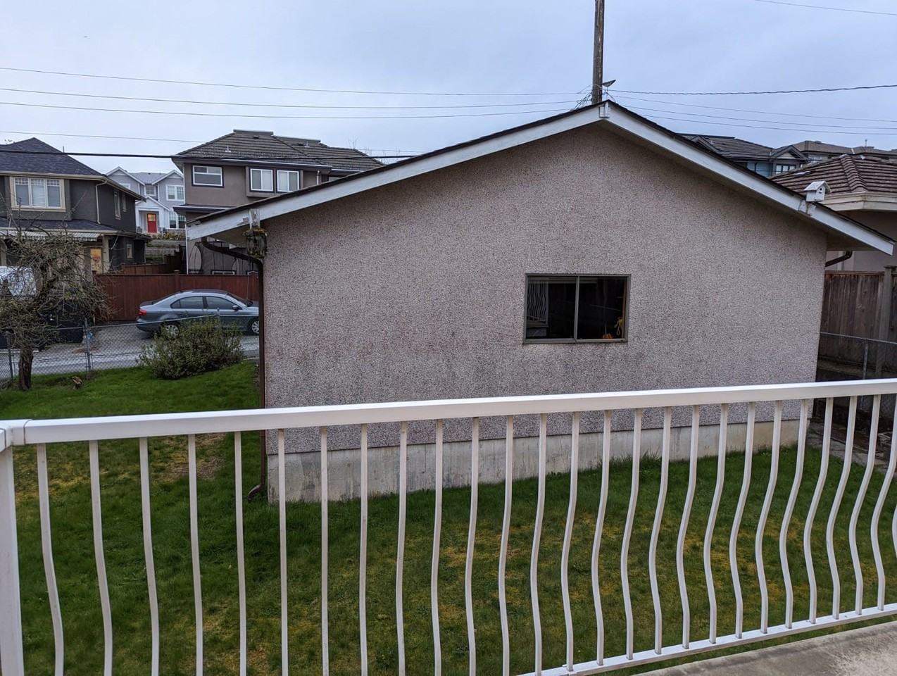 1523 Rosser Avenue - Photo 2 of 6