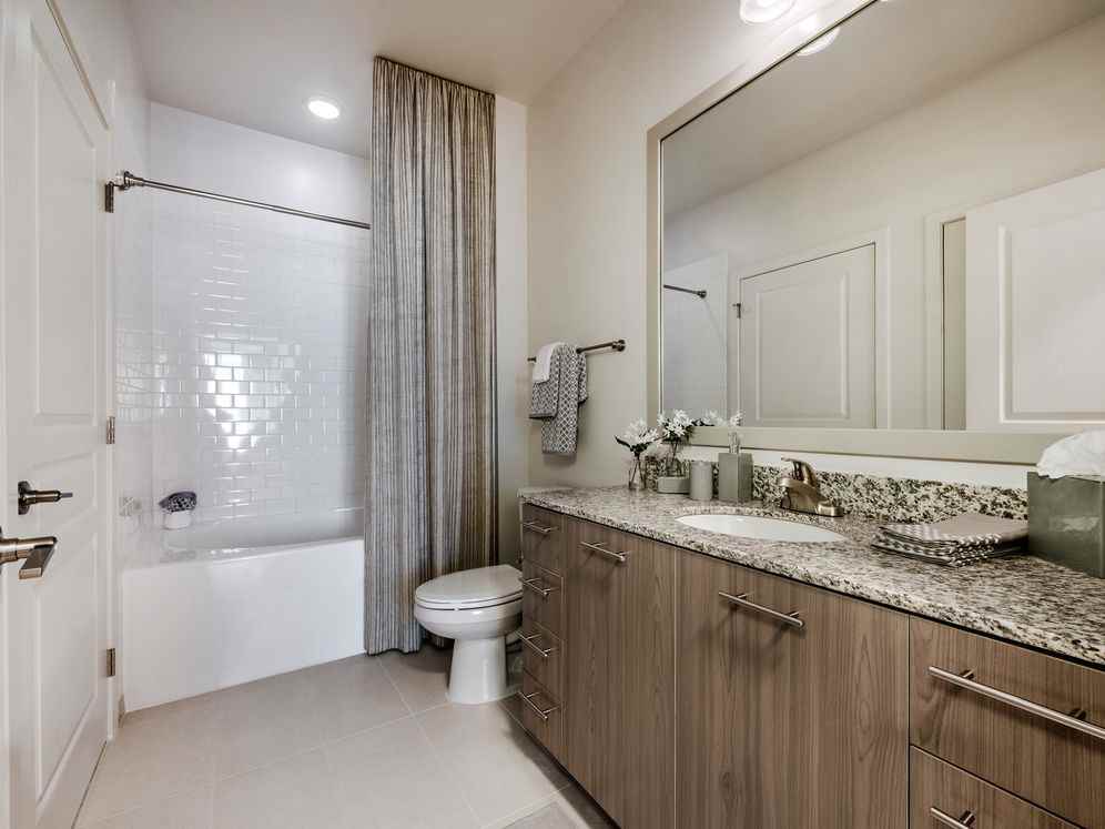 Avalon Arundel Crossing - Photo 5 of 41