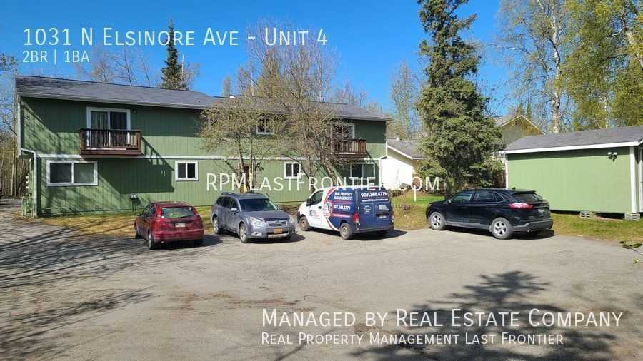 1031 N Elsinore Ave #4 - Photo 2 of 20