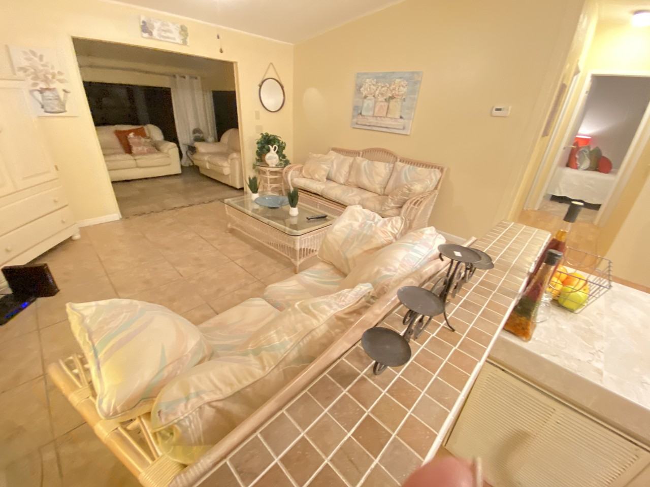 9516 Manila Ct - Photo 3 of 12