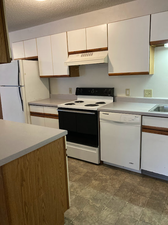 803 Roundhouse Addition #107 - Photo 2 of 16