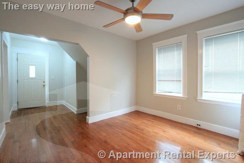 121 Yale St - Photo 6 of 17
