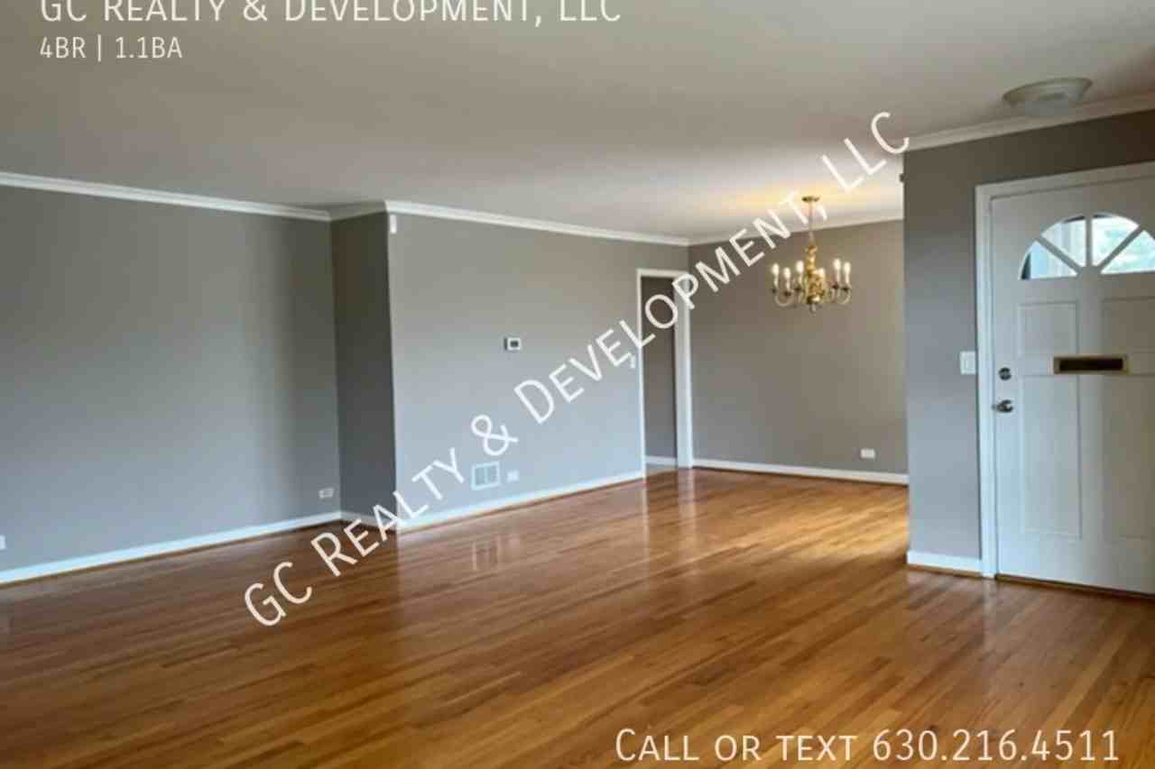 1836 Belleview Ave - Photo 2 of 18