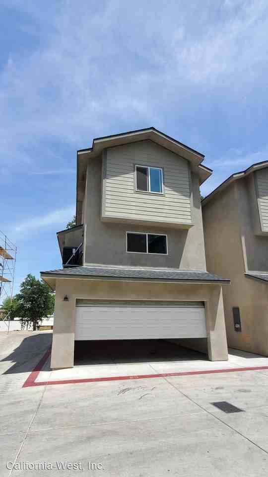 3300-3306 Vine Street - Photo 3 of 25