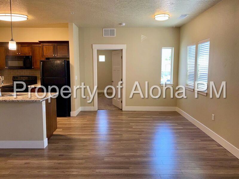 3566 E Grand Forest Dr #202 - Photo 5 of 20